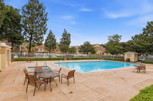 6995 Rodling Drive F, San Jose, CA 95138