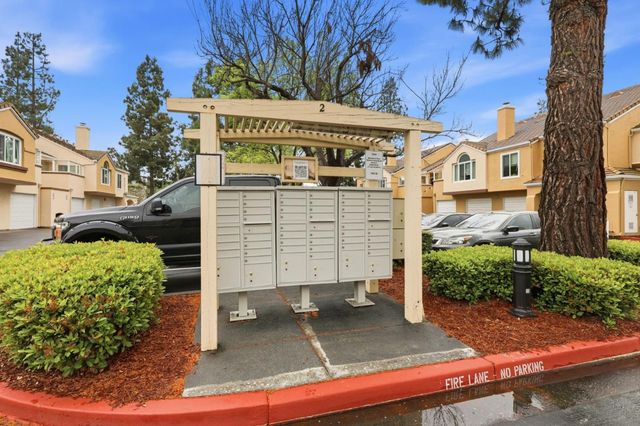 6995 Rodling Drive F, San Jose, CA 95138