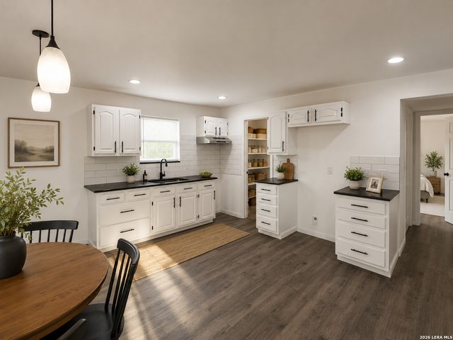 22823 COPPER CANYON DR, Elmendorf, TX 78112