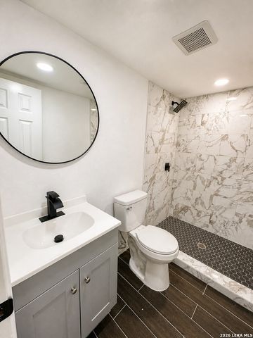 22823 COPPER CANYON DR, Elmendorf, TX 78112