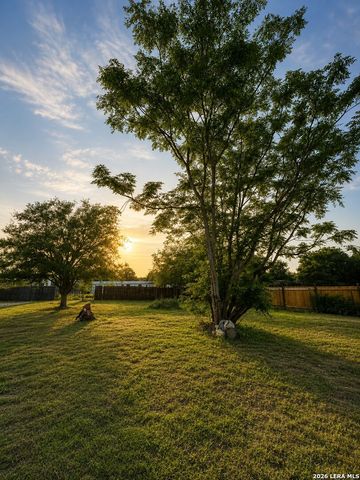 22823 COPPER CANYON DR, Elmendorf, TX 78112