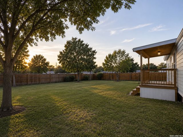 22823 COPPER CANYON DR, Elmendorf, TX 78112