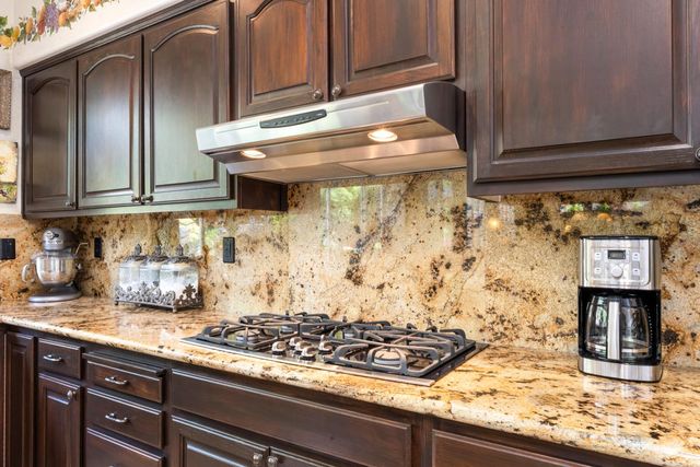 3301 Stonehurst Dr, El Dorado Hills, CA 95762
