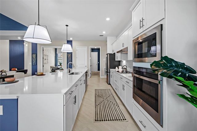 17200 ALBATROSS ROAD, Venice, FL 34293