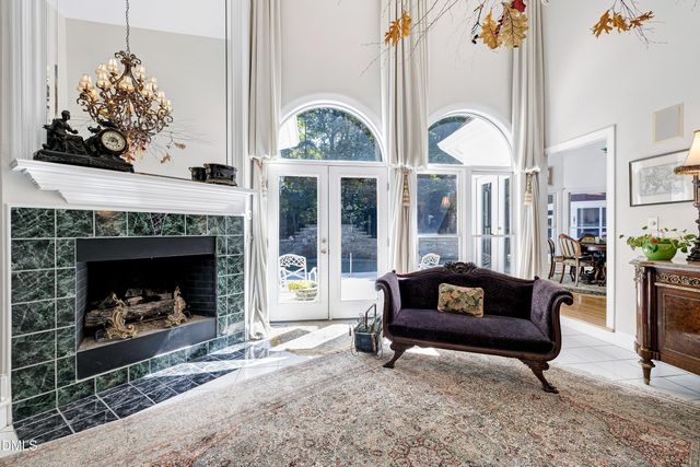 109 Charlemagne Court, Cary, NC 27511