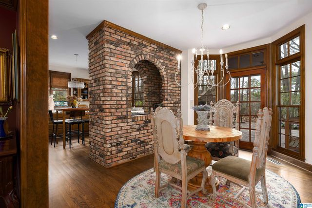 1075 COUNTRY CLUB CIRCLE, Hoover, AL 35244