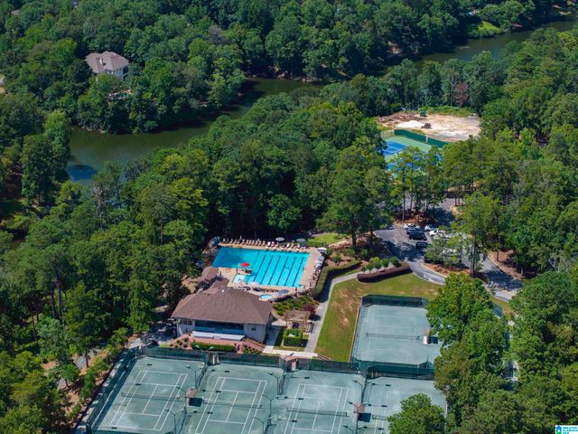 1075 COUNTRY CLUB CIRCLE, Hoover, AL 35244