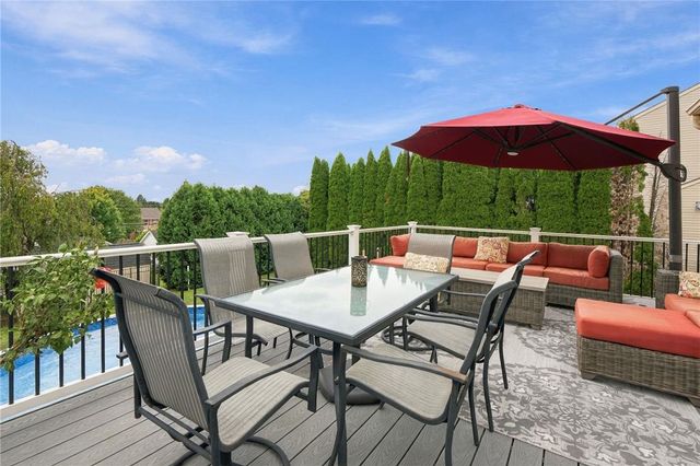 271 Kurt Drive, Upper Nazareth Twp, PA 18064