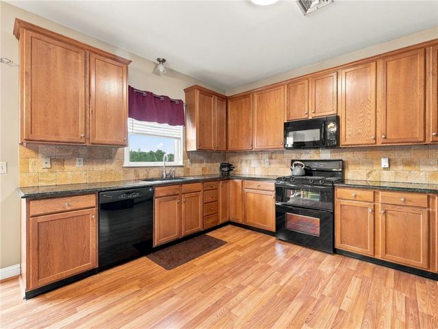 271 Kurt Drive, Upper Nazareth Twp, PA 18064