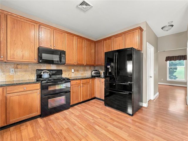 271 Kurt Drive, Upper Nazareth Twp, PA 18064