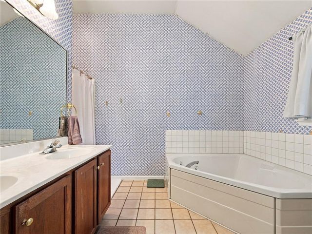 271 Kurt Drive, Upper Nazareth Twp, PA 18064