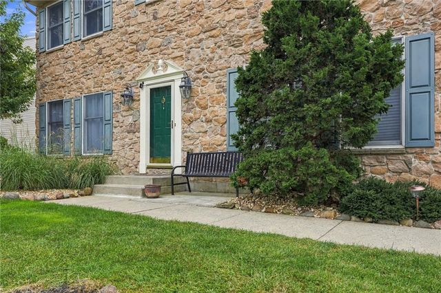 271 Kurt Drive, Upper Nazareth Twp, PA 18064