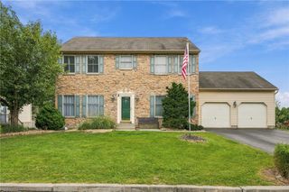 271 Kurt Drive, Upper Nazareth Twp, PA 18064