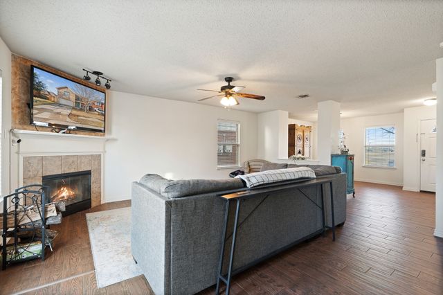 118 Washington Way, Venus, TX 76084