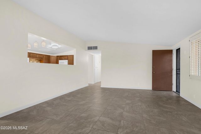 5819 E Rosewood Street, Tucson, AZ 85711