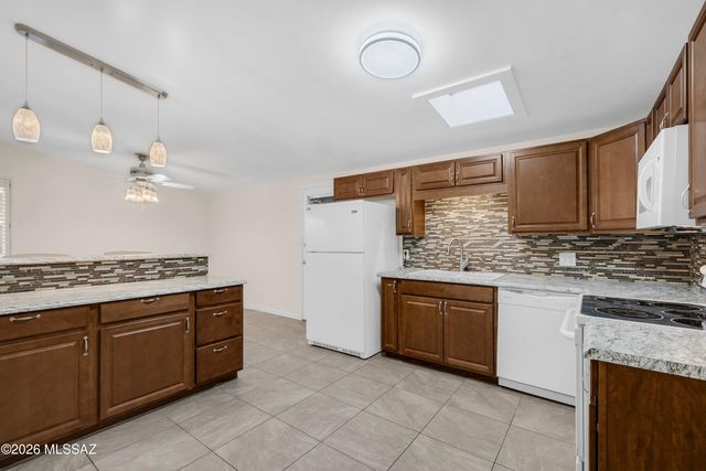 5819 E Rosewood Street, Tucson, AZ 85711