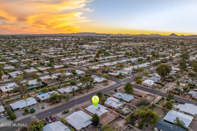 5819 E Rosewood Street, Tucson, AZ 85711