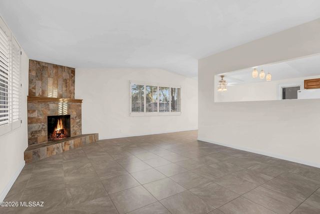 5819 E Rosewood Street, Tucson, AZ 85711