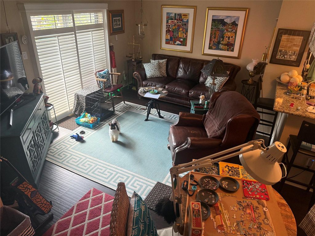 2120 El Paseo Street 703, Houston, TX 77054