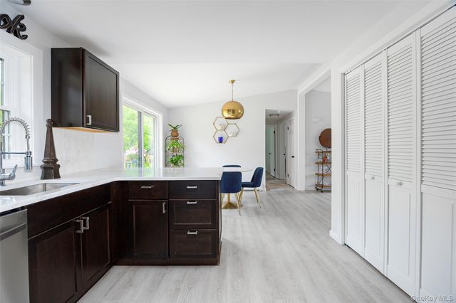 47 Clay Hill Road, Tivoli, NY 12583