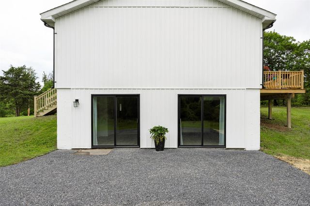 47 Clay Hill Road, Tivoli, NY 12583