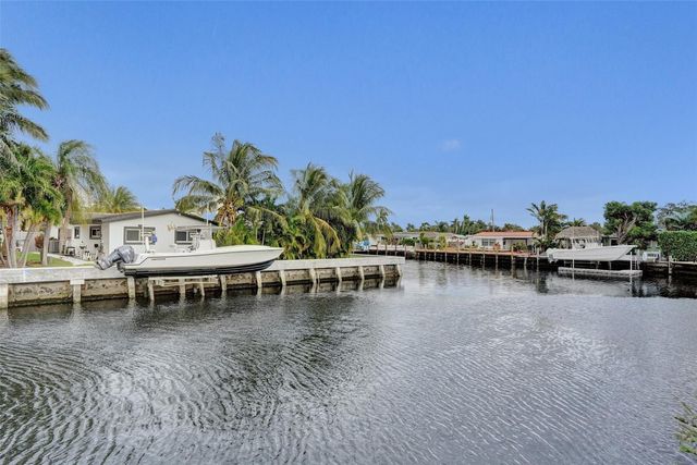 301 E Mcnab Road 115, Pompano Beach, FL 33060