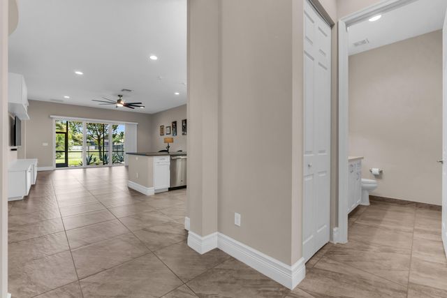 8543 Julian Alps Lane, Boynton Beach, FL 33473