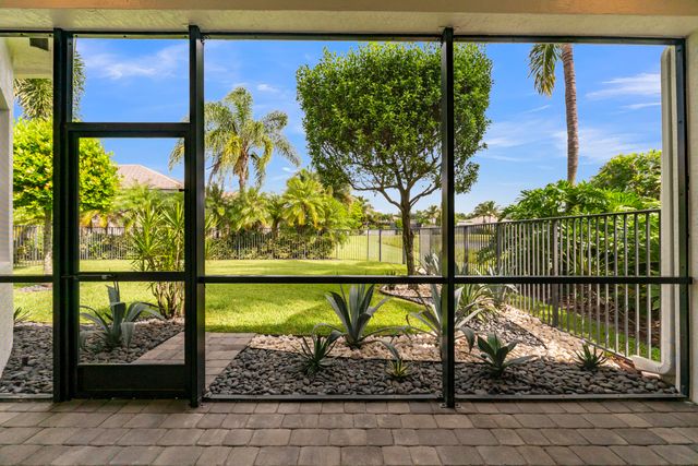 8543 Julian Alps Lane, Boynton Beach, FL 33473