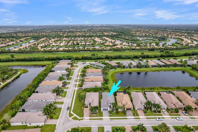 8543 Julian Alps Lane, Boynton Beach, FL 33473
