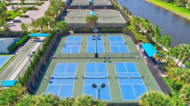8543 Julian Alps Lane, Boynton Beach, FL 33473