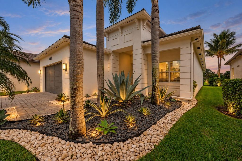 8543 Julian Alps Lane, Boynton Beach, FL 33473