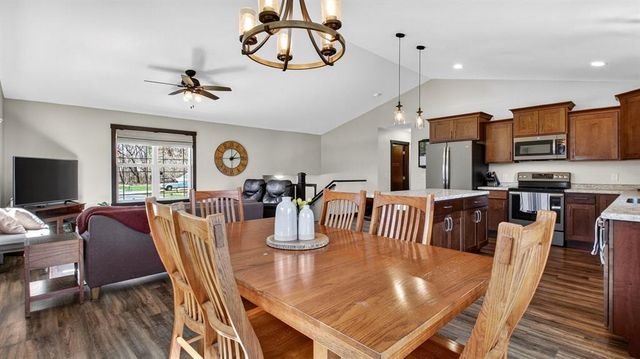 1929 Gooder Street, Eau Claire, WI 54703