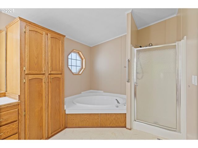 17548 Nw SHADY FIR Loop 21, Beaverton, OR 97006