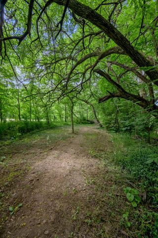 2900 Winchester Road, Paris, KY 40361