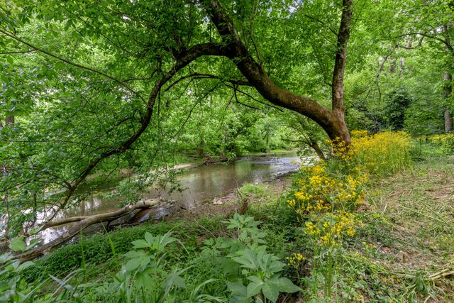 2900 Winchester Road, Paris, KY 40361