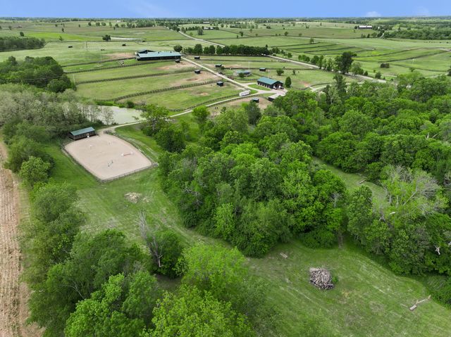 2900 Winchester Road, Paris, KY 40361