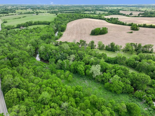 2900 Winchester Road, Paris, KY 40361