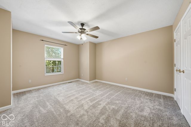 8567 Knoll Crossing, Fishers, IN 46038