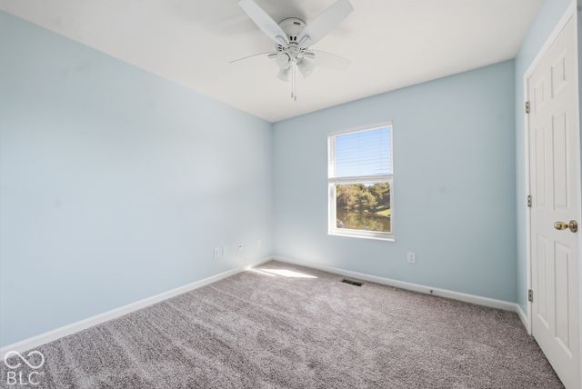 8567 Knoll Crossing, Fishers, IN 46038