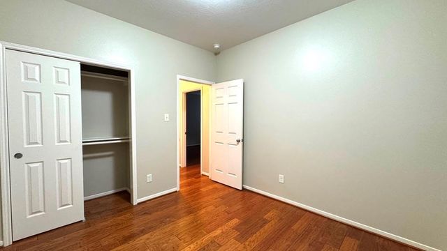 8923 Willow Wind Lane, Houston, TX 77083