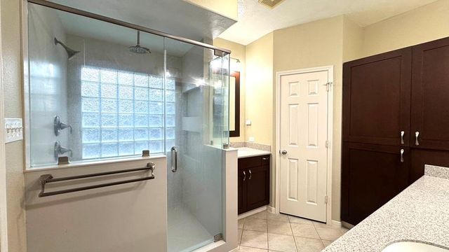 8923 Willow Wind Lane, Houston, TX 77083