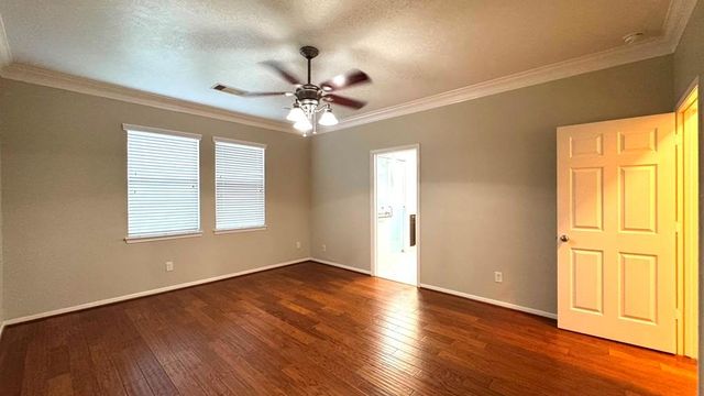 8923 Willow Wind Lane, Houston, TX 77083