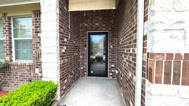 8923 Willow Wind Lane, Houston, TX 77083