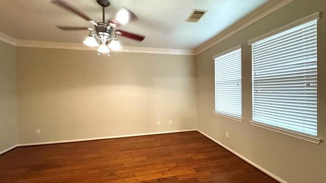 8923 Willow Wind Lane, Houston, TX 77083