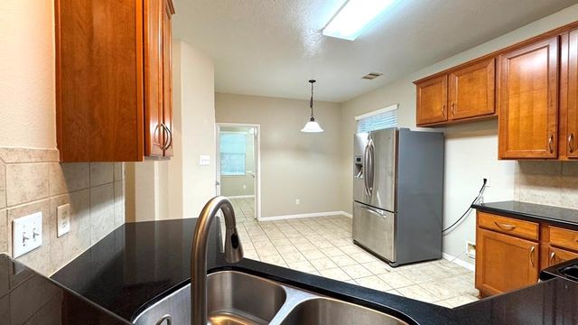 8923 Willow Wind Lane, Houston, TX 77083