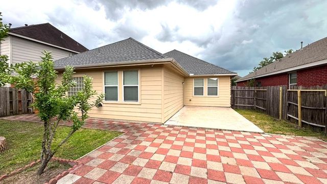 8923 Willow Wind Lane, Houston, TX 77083