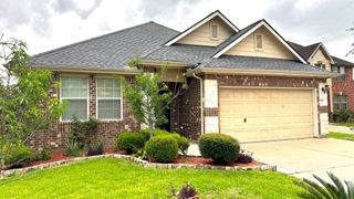 8923 Willow Wind Lane, Houston, TX 77083