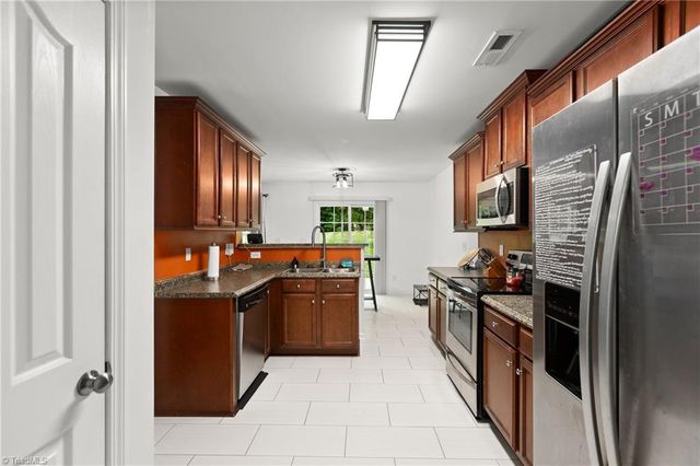 4430 Abbey Park Road, Kernersville, NC 27284