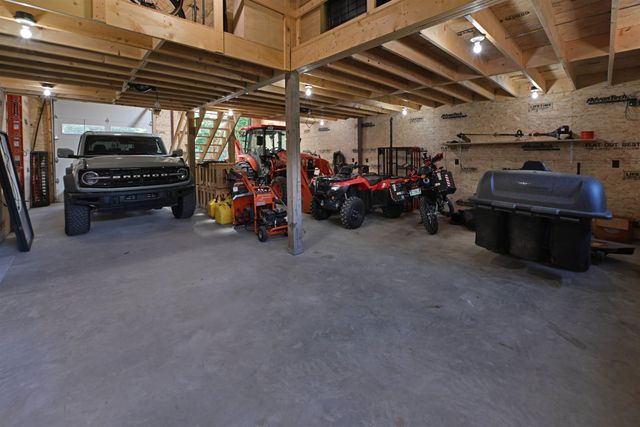 420 Steendom Lane, Lyndon, VT 05852