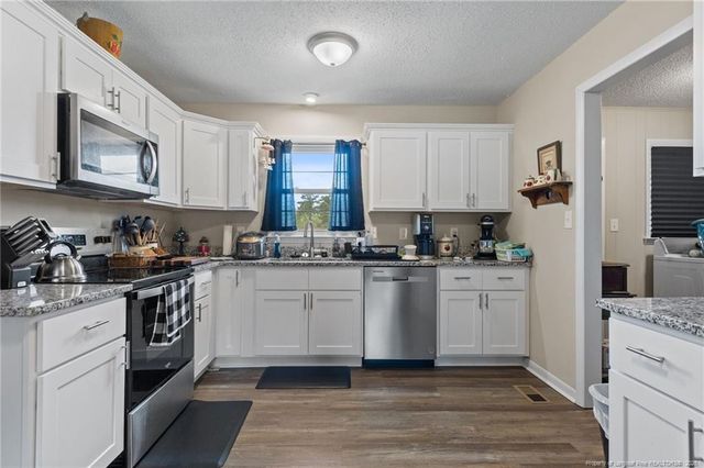 2890 Fulford Mcmillian Road, Raeford, NC 28376